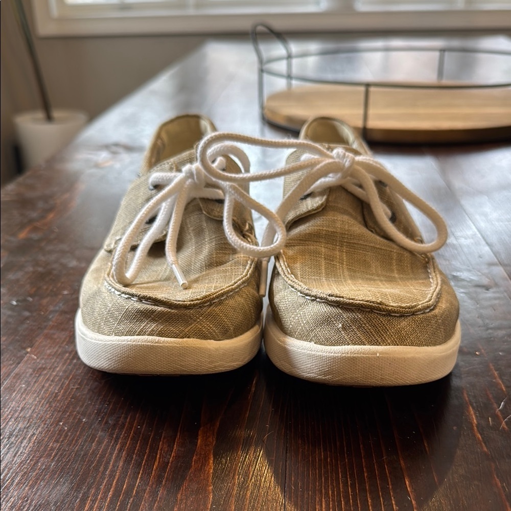 L.L. Bean Women’s Tan Boat Shoes - 8.5 - Picture 3 of 8
